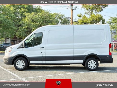Used 2022 Ford E-Transit Medium Roof w/ Load Area Protection Package RWD image 10
