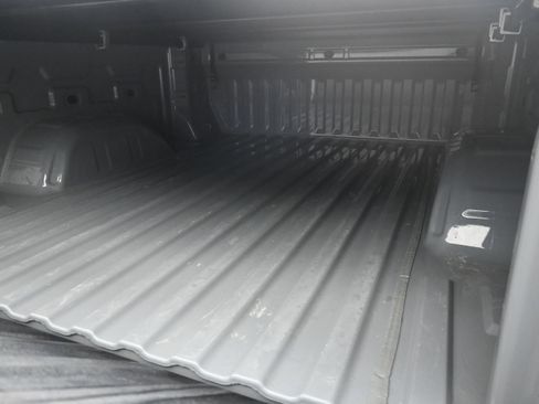 Used 2024 Chevrolet Silverado 1500 LT Trail Boss w/ Convenience Package II AWD/4WD image 27