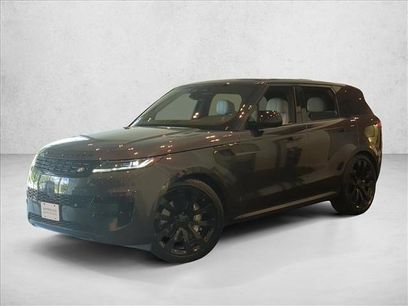 Used 2026 Land Rover Range Rover Sport SE