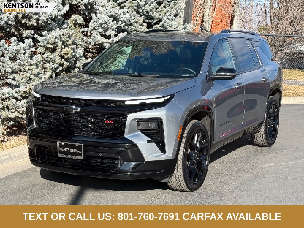 Used 2024 Chevrolet Traverse RS AWD/4WD image 2