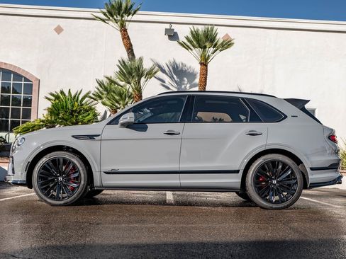 Used 2023 Bentley Bentayga Speed image 5
