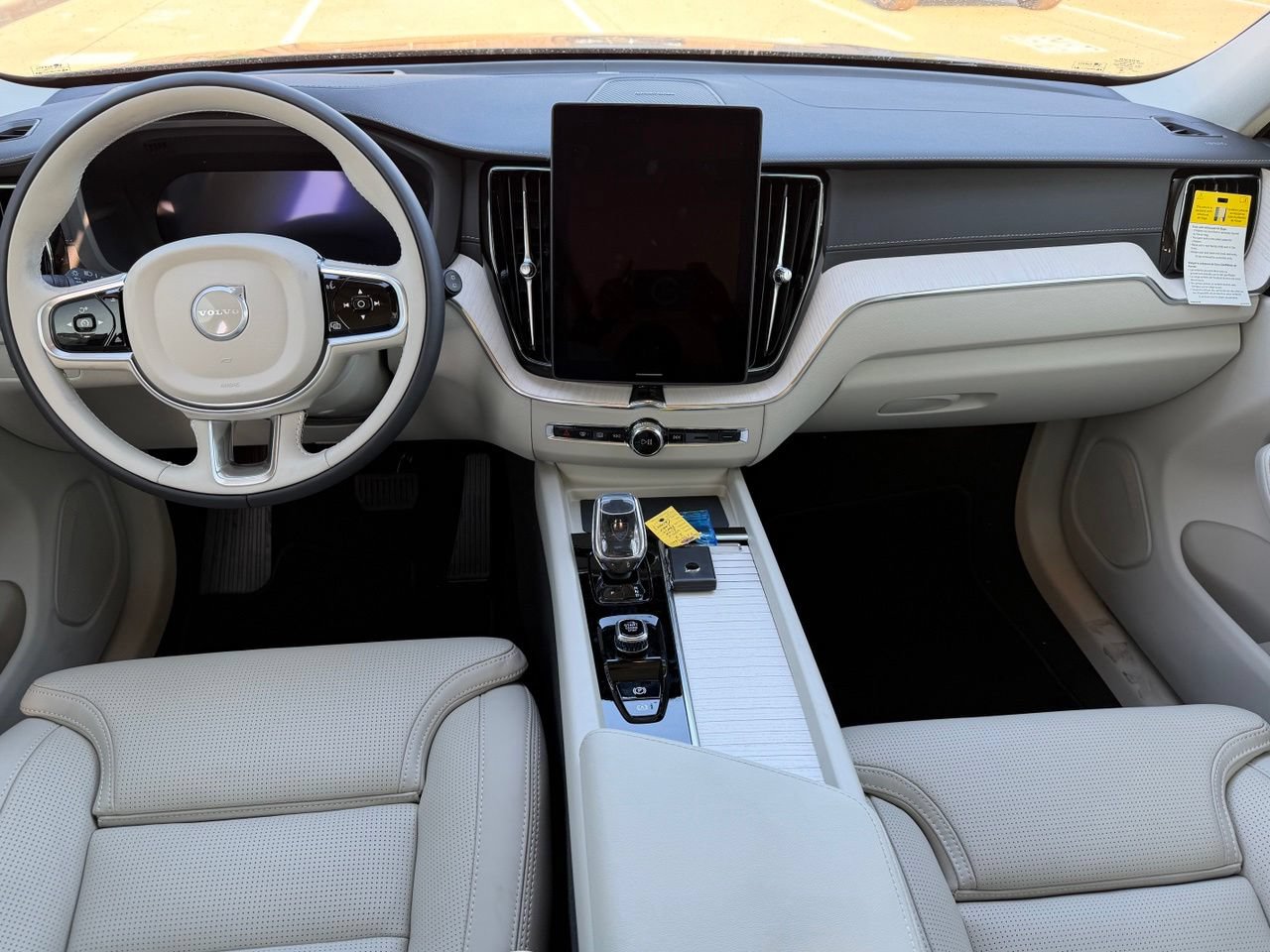 New 2027 Volvo XC60 B5 Ultra AWD/4WD image 8
