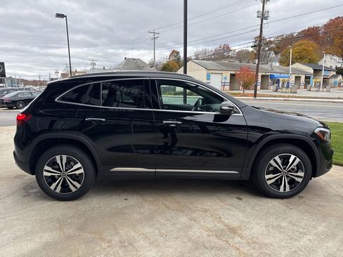 New 2026 Mercedes-Benz GLA 250 4MATIC image 11