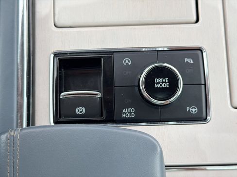 Used 2018 Lincoln Navigator Black Label AWD/4WD image 32