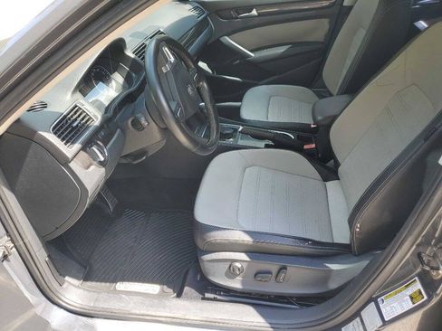Used 2015 Volkswagen Passat 1.8T Sport FWD image 19