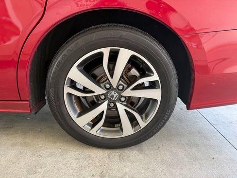 Used 2023 Honda Odyssey Touring image 18
