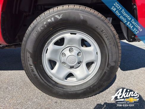 Used 2021 Toyota Tacoma SR image 11
