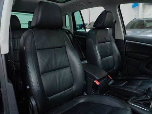 Used 2012 Volkswagen Tiguan SEL image 27