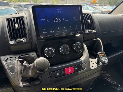 Used 2015 RAM ProMaster 2500 w/ Premium Appearance Group FWD image 18