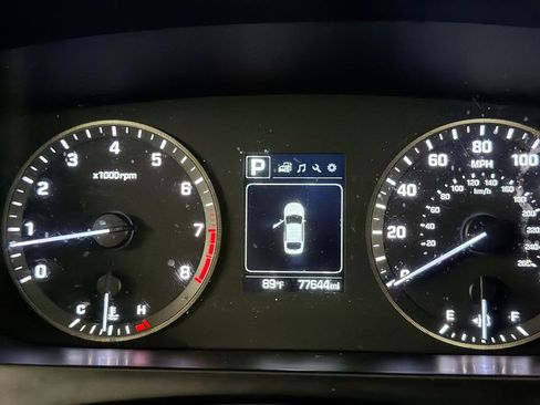 Used 2017 Hyundai Sonata Sport FWD image 12