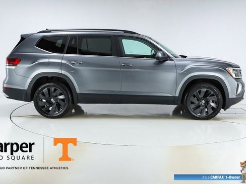 Used 2024 Volkswagen Atlas SE FWD image 49