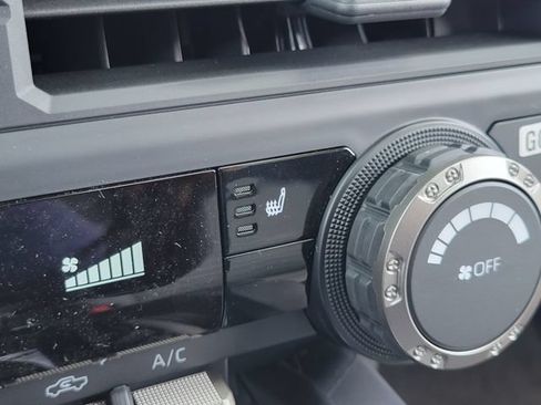 New 2026 Toyota Tacoma TRD Off-Road AWD/4WD image 15