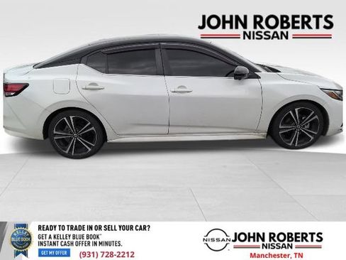 Used 2021 Nissan Sentra SR w/ SR Premium Package FWD image 13