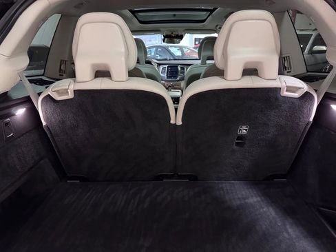 Used 2021 Volvo XC90 T6 Momentum w/ Climate Package image 22