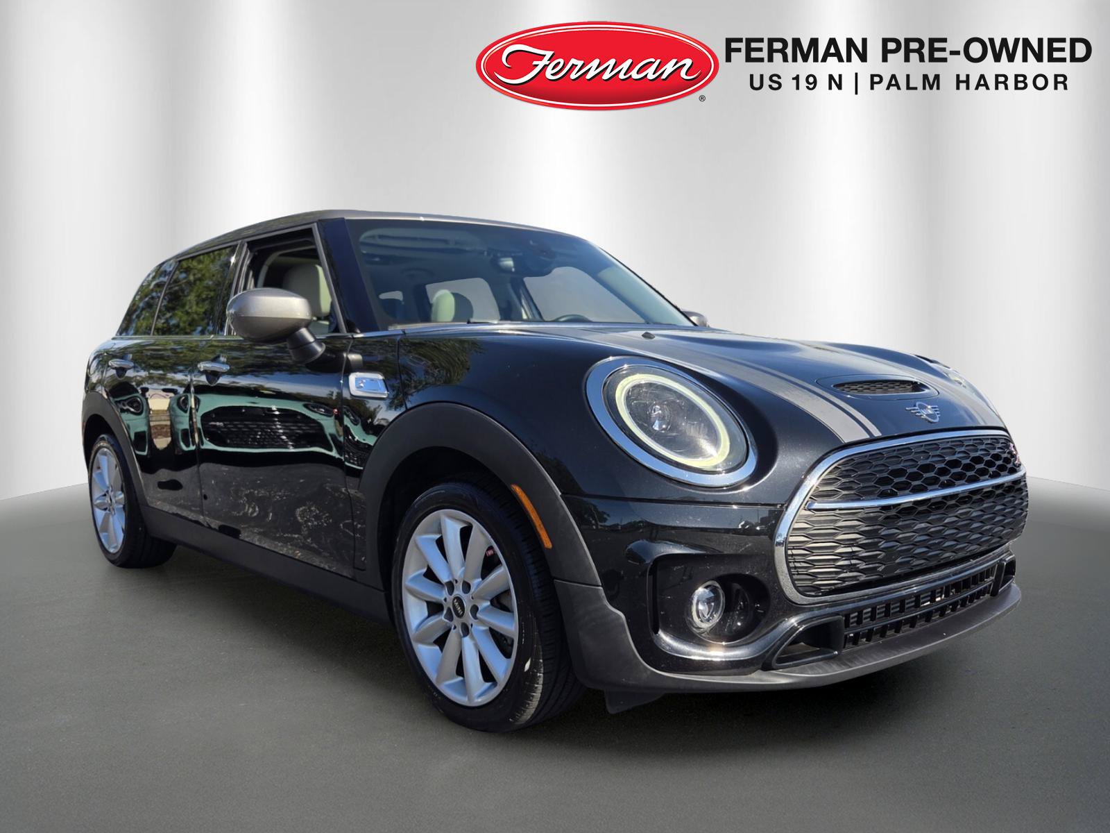Used 2024 MINI Cooper Clubman S w/ Signature Upholstery Package FWD image 1