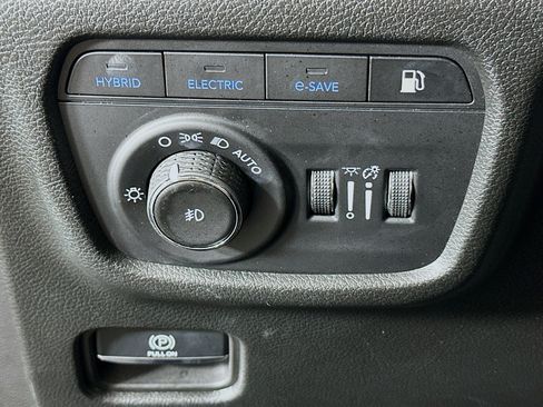 Used 2022 Jeep Grand Cherokee Limited 4xe AWD/4WD image 17
