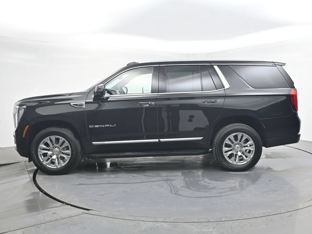 Used 2025 GMC Yukon Denali AWD/4WD image 5