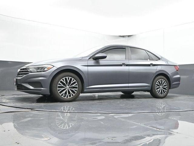 Used 2019 Volkswagen Jetta SE w/ Cold Weather Package FWD image 45