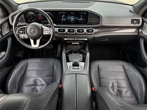 Used 2021 Mercedes-Benz GLS 450 4MATIC image 9