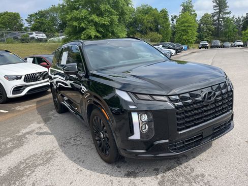 Used 2025 Hyundai Palisade Calligraphy AWD/4WD image 3