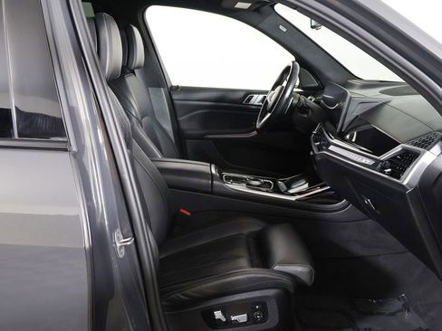 Used 2023 BMW X7 xDrive40i w/ Executive Package AWD/4WD image 34