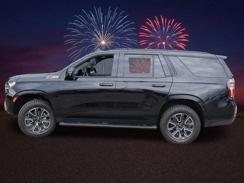 Used 2021 Chevrolet Tahoe Z71 w/ Z71 Signature Package AWD/4WD image 9