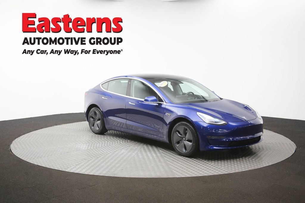 Used 2020 Tesla Model 3 Standard Range RWD image 47