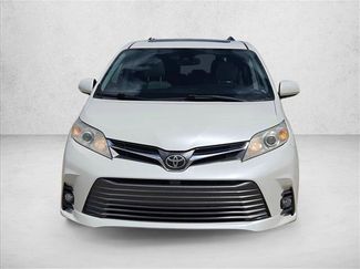 Used 2018 Toyota Sienna XLE FWD video 2