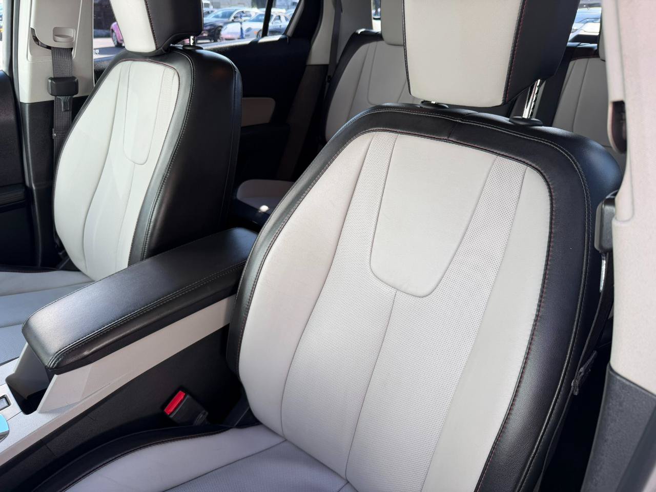 Used 2017 GMC Terrain SLT w/ Open Road Package FWD image 26