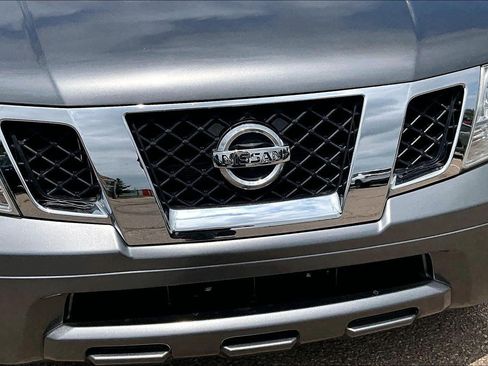 Used 2021 Nissan Frontier SV RWD image 30