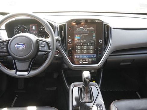 Used 2024 Subaru Crosstrek 2.5i Limited image 16