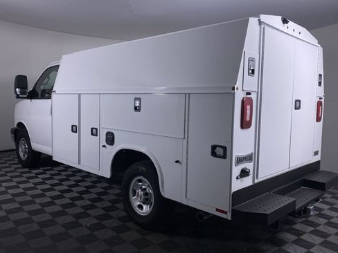 New 2025 Chevrolet Express 3500 w/ Power Convenience Package RWD image 16