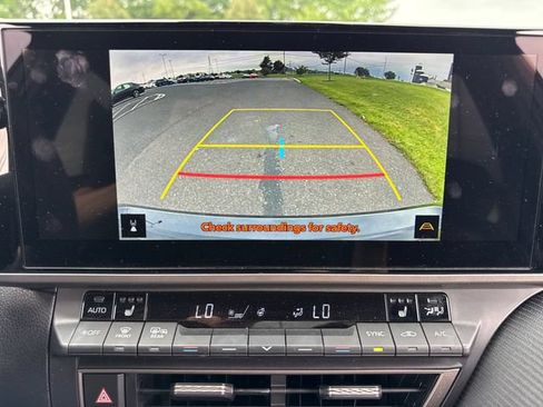 Used 2026 Toyota Camry SE w/ Multimedia Upgrade Package FWD image 29