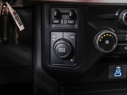Used 2024 Ford F250 XLT AWD/4WD image 24