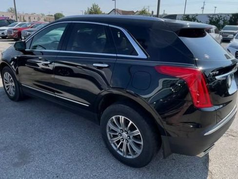 Used 2018 Cadillac XT5 Luxury w/ Driver Awareness Package FWD image 8