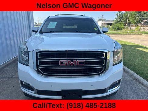 Used 2017 GMC Yukon SLE AWD/4WD image 2