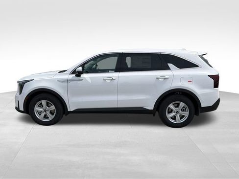 New 2026 Kia Sorento LX FWD image 4