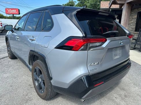 Used 2019 Toyota RAV4 XSE w/ XSE Weather Package AWD/4WD image 2