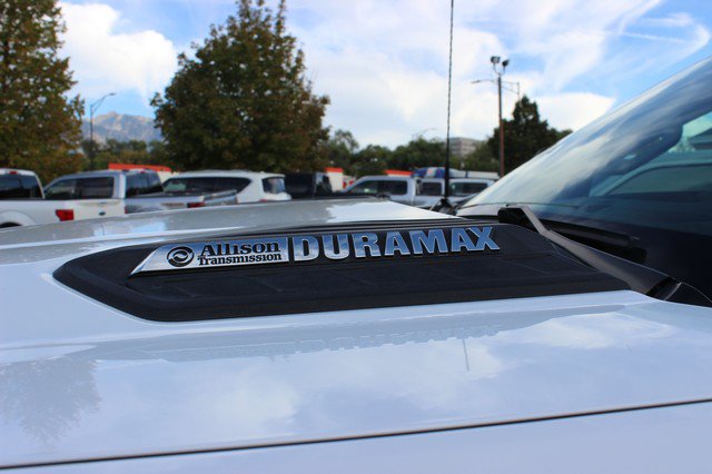 Used 2023 Chevrolet Silverado 2500 LT AWD/4WD image 4