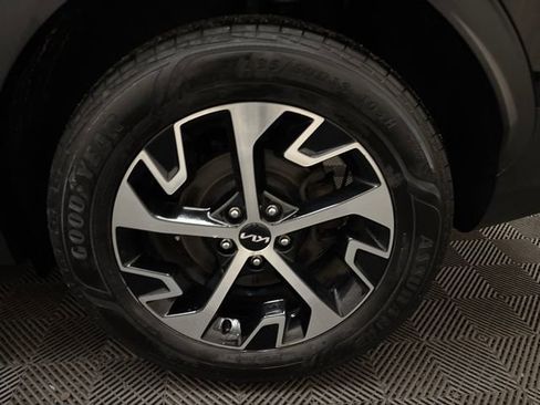 Certified 2024 Kia Sportage EX AWD/4WD image 23