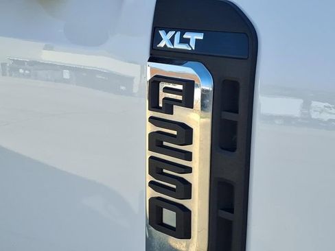 Used 2024 Ford F250 XLT AWD/4WD image 25