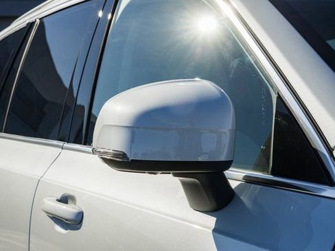 New 2026 Volvo XC90 B6 Ultra w/ Protection Package Premier image 15