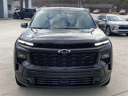 New 2026 Chevrolet Traverse RS w/ LPO, Floor Liner Package image 9