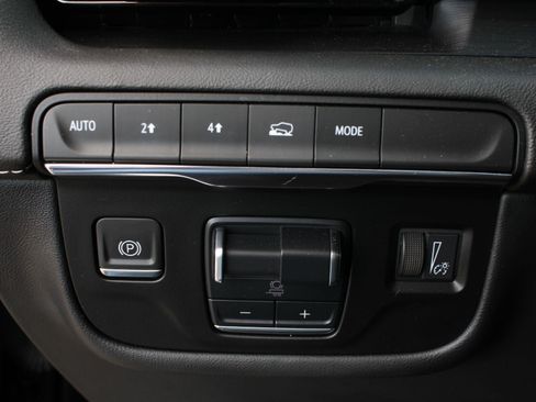 Used 2023 Cadillac Escalade Sport w/ LPO, ONYX Package AWD/4WD image 12
