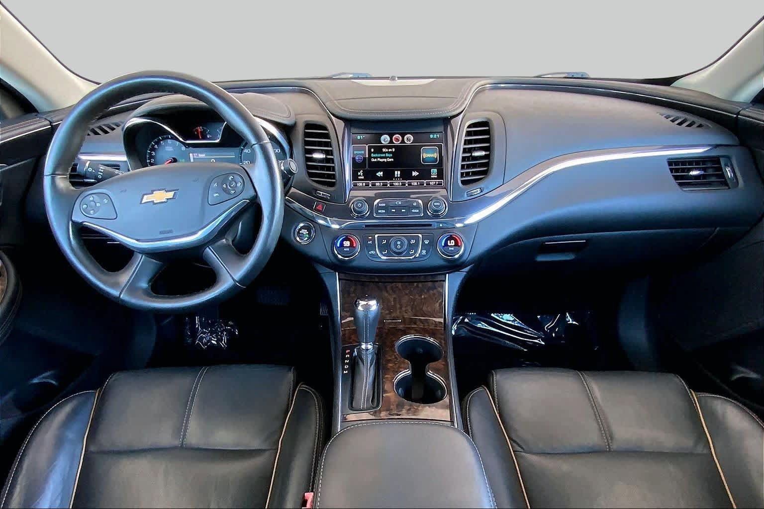 Used 2015 Chevrolet Impala LTZ FWD image 16