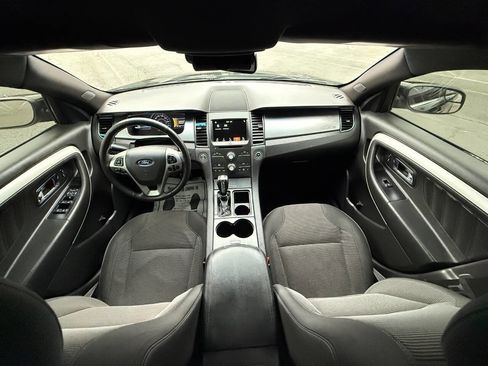 Used 2018 Ford Taurus SEL w/ Equipment Group 201A image 16