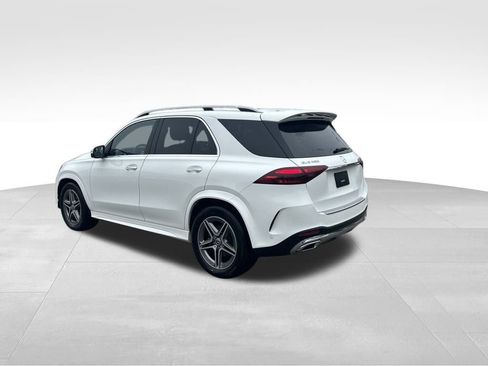 Used 2025 Mercedes-Benz GLE 450 4MATIC image 3