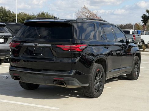 Used 2023 Chevrolet Traverse Premier w/ Redline Edition image 4