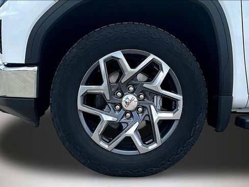 Used 2023 GMC Sierra 1500 SLT w/ SLT Premium Package AWD/4WD image 34