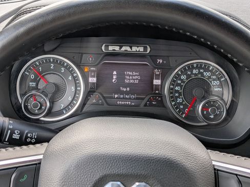 Used 2024 RAM 1500 Laramie image 21